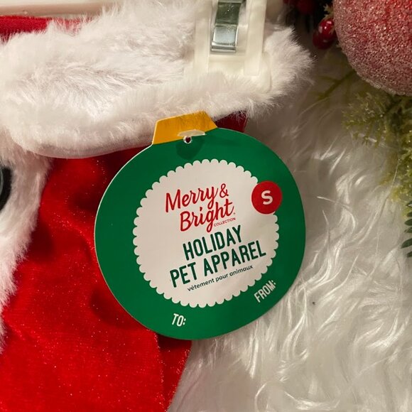 Adorable Santa Outfit with Hat for Dogs!  NWT Size Small - Picture 5 of 10